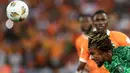 Bintang Fulham, Alex Iwobi total tampil dalam 3 edisi Piala Afrika bersama Timnas Nigeria pada 2019, 2021 dan 2023. Belum sekalipun mencicipi gelar juara, prestasi terbaiknya adalah satu kali menjadi peringkat ketiga pada edisi 2019 dan menjadi runner-up pada edisi terakhir 2023. Nigeria gagal menjadi juara pada edisi 2023 setelah di partai final kalah 1-2 dari tuan rumah Pantai Gading. (AFP/Franck Fife)