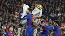 Pertemuan Real Madrid dan Barcelona yang bertajuk El Clasico selalu menarik perhatian seluruh dunia, laga ini berakhir imbang 1-1 saat Real Madrid bertandang ke Camp Nou stadium, Barcelona, (3/12/2016). (AFP/Pau Barrena)