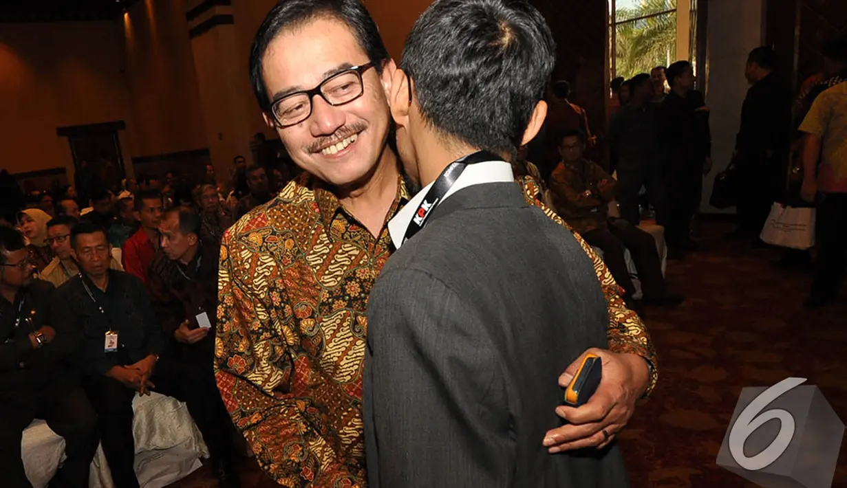 Menteri Agraria dan Tata Ruang Drs. Ferry Mursyidan Baldan tampak hadir di acara Konferensi Nasional Pemberantasan Korupsi 2014, Jakarta, Selasa (2/12/2014). (Liputan6.com/Miftahul Hayat)