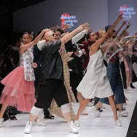 Pembukaan Jakarta Fashion Week 2019. (Foto: Fimela/ Deki Prayoga)