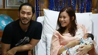 Lahir Caesar Darurat Si Bayi Kecil, Uki NOAH Bahagia