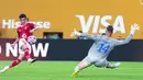 Sementara itu, striker Palestina Wessam Abou Ali mencetak hattrick dan satu gol lainnya disumbangkan Mohamed Ali Ben Romdhane untuk Al Ahly. (AP Photo/Frank Franklin II)