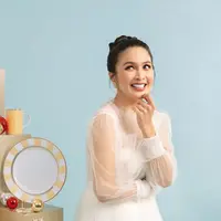 Sandra Dewi x ZEN Tableware menawarkan koleksi kolaborasi berbeda yang menampilkan sisi lain Sandra Dewi, seperti apa? (Foto: Instagram @sandradewi88)