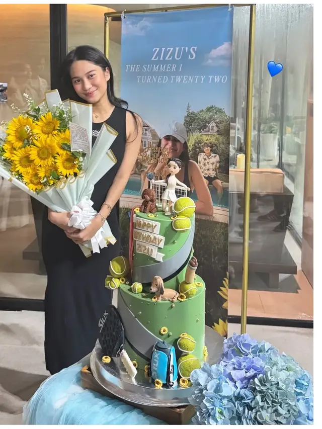 6 Potret Ultah Azizah Salsha ke-22, Foto Bareng Mantan Anya Geraldine Disorot