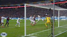 Berita video highlights Bundesliga 2017-2018, Eintracht Frankfurt Vs Bayern Munchen, dengan skor 0-1. This video presented by BallBall.