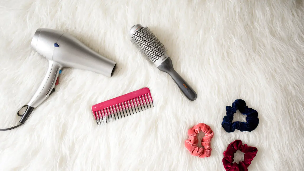 [Fimela] Sisir
