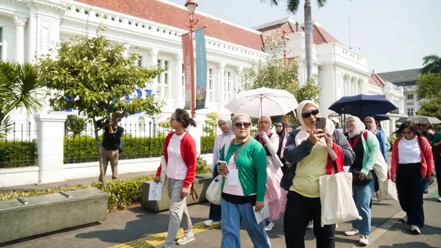 Eksperimen UV Card di Bawah Matahari Jakarta, Benarkah Tabir Surya Saja Sudah Cukup?