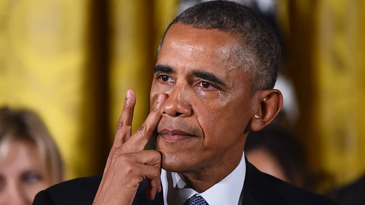 Kesederhanaan Obama, Tertangkap Basah Makan di Warung Mie Ayam