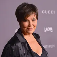 Dalam episode kali ini, Kris Jenner hadir dan untuk menjawaban pertanyaan James. Jika tak dijawab, Kris harus menyantap berbagai hidangan yang menjijikan. (CHARLEY GALLAY  GETTY IMAGES NORTH AMERICA  AFP)