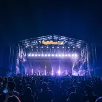 iustrasi&nbsp;Pestapora Stage di Festival Musik Pesta Pora Bareng IM3/Indosat&nbsp;