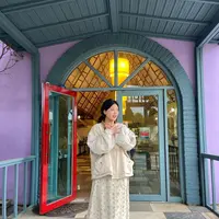 Baek Se Hee, penulis buku "I Want to Die but I Want to Eat Tteokbokki." (dok. Instagram @_baeksehee/https://www.instagram.com/p/CdF9oygPoz0/)