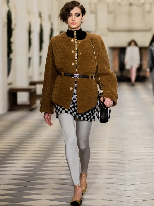 Chanel 2020/21 Métiers d’art Collection
