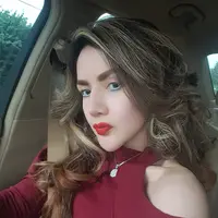 Kumalasari, istri Galih Ginanjar. (Instagram/barbiekumalasari)