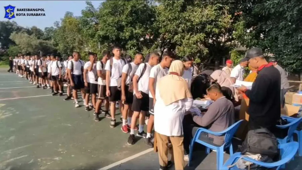 Ratusan siswa di Surabaya mendaftar sebagai Paskibra. (Istimewa)
