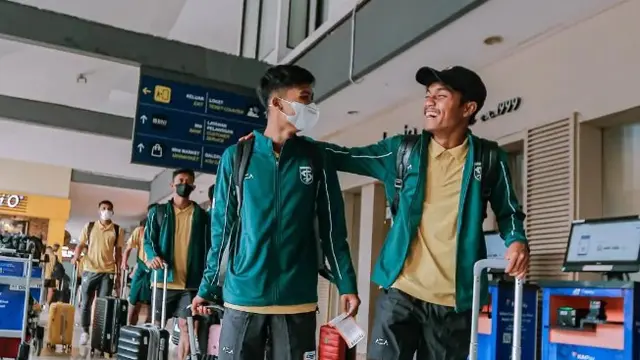 6 Potret Tim Persebaya Tiba di Bandung, Siap Jalani Piala Presiden 2022