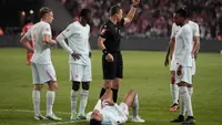 Kylian Mbappe Cedera, Zinedine Zidane Beri Kabar Mengkhawatirkan: Real Madrid Cemas