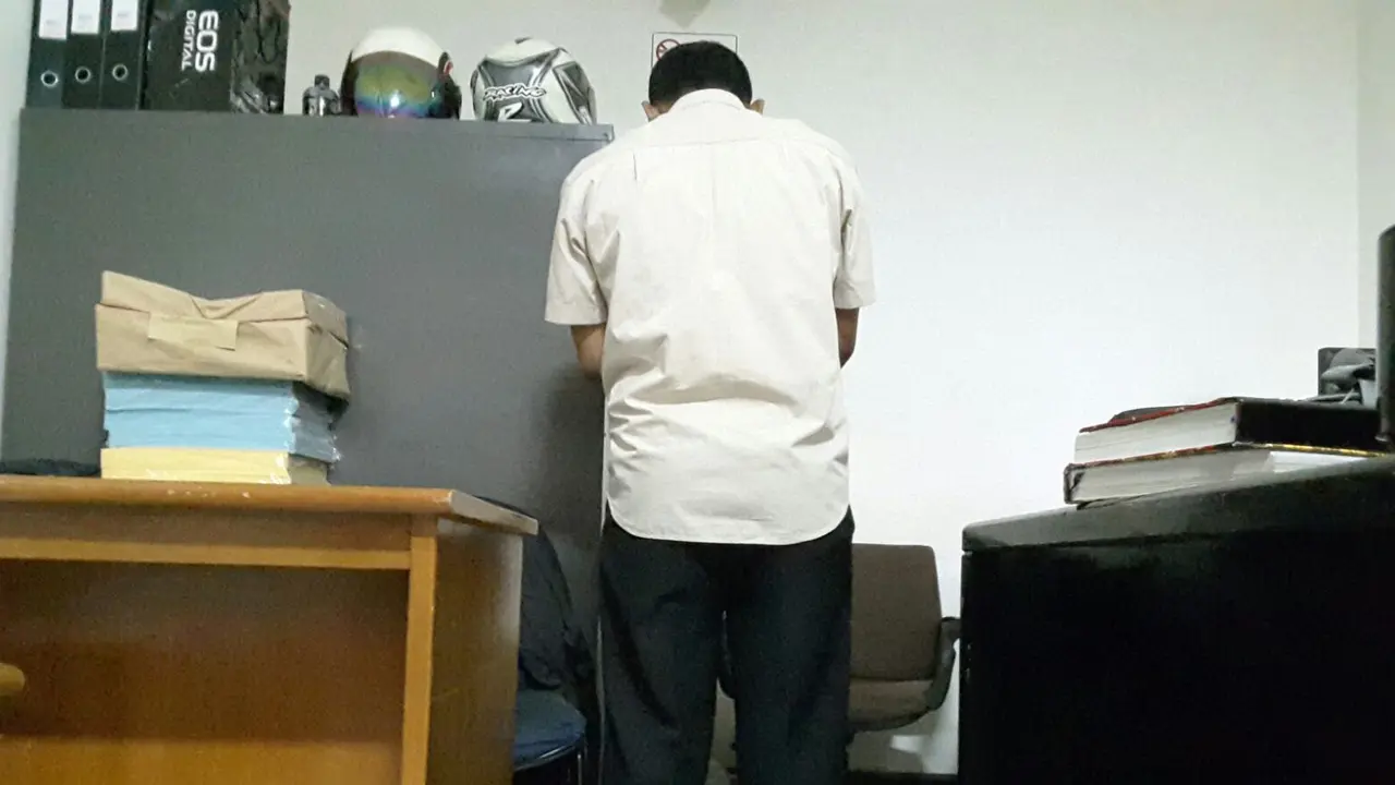 Lecehkan Wanita di Trotoar Sudirman, Agil Dihajar Massa