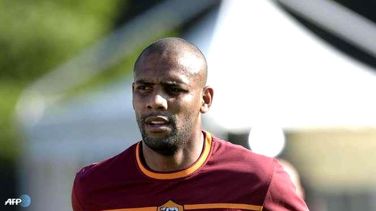 maicon-130823a.jpg
