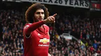 Tekad Marouane Fellaini sudah bulat untuk meninggalkan Manchester United pada akhir musim 2017-2018. (AFP/Paul Ellis)