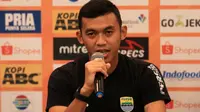 Abdul Aziz Lutfi Akbar, gelandang Persib. (Bola.com/Erwin Snaz)