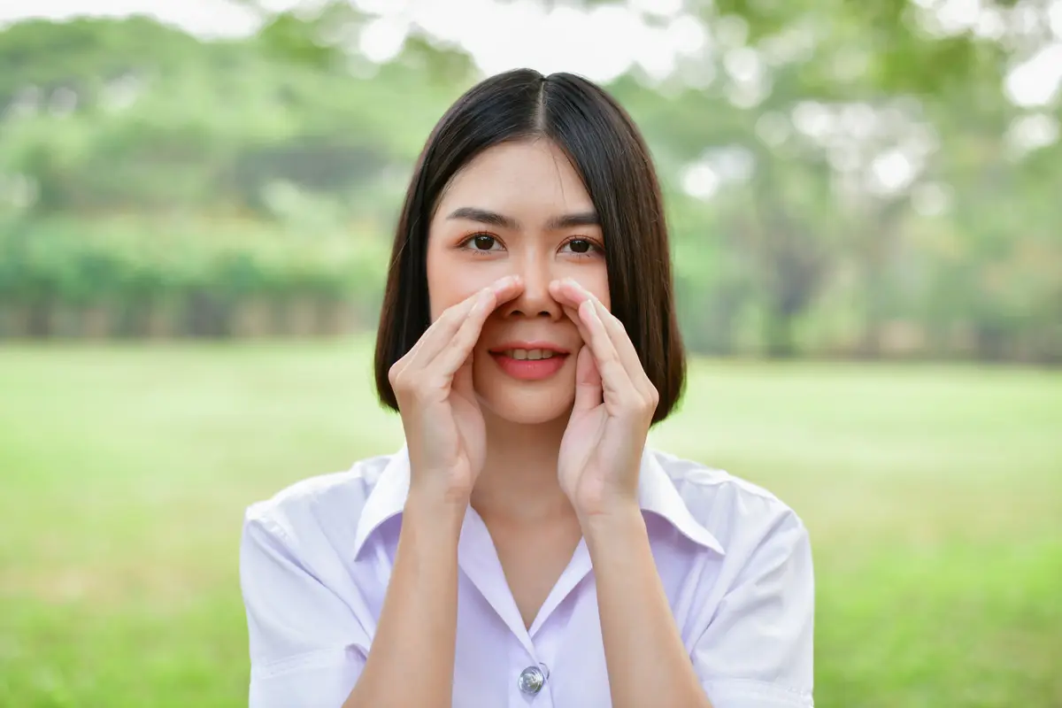 bergosip julid nyinyir rahasia