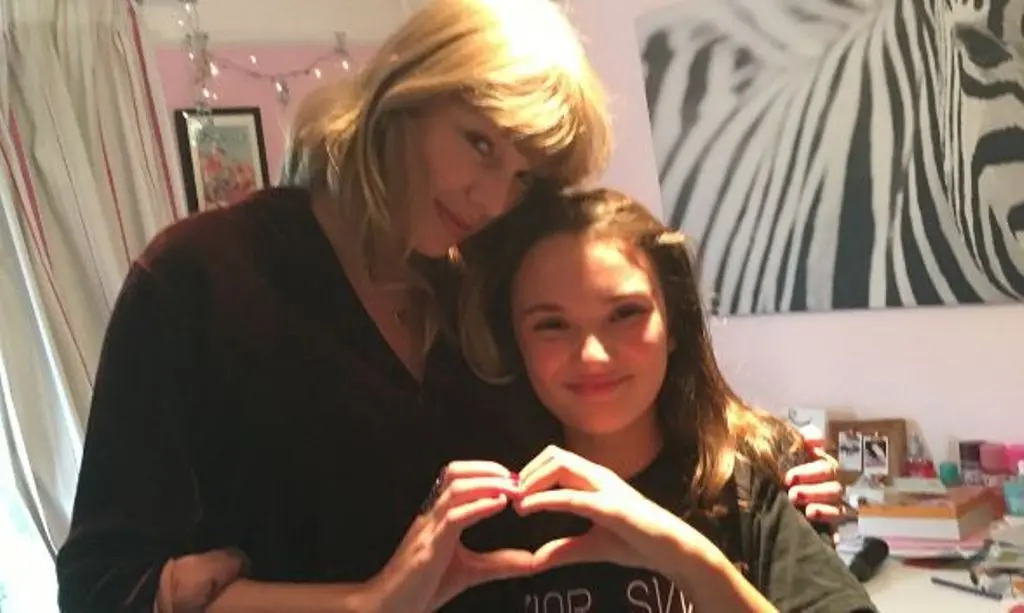 MIliki hati bak malaikat, 5 selebriti ini bikin kamu pengin jadi pacarnya. (Sumber Foto: instagram.com/laraheartstaylor)