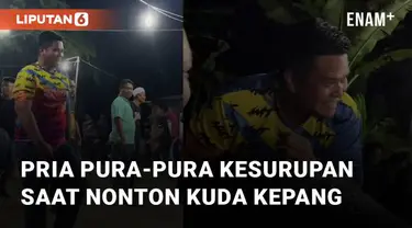 Aksi kocak dilakukan oleh seorang pria pura-pura kesurupan saat nonton kuda kepang menarik perhatian