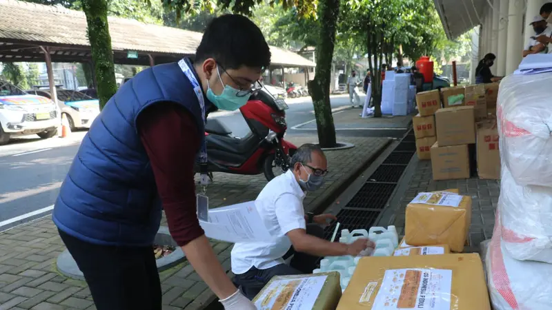 Satgas Covid-19 BUMN Salurkan Bantuan ke 120 Rumah Sakit di Jawa Barat