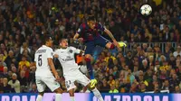 Sundulan Neymar berhasil menggandakan keunggulan Barcelona 2 - 0 atas Paris Saint-Germain di leg kedua perempat-final Liga Champions.   @Getty Images