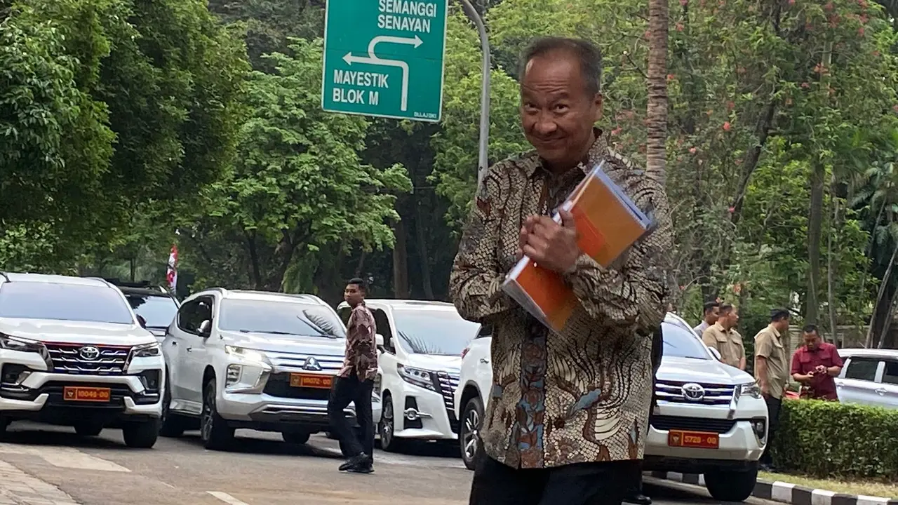 Politisi Senior Partai Golkar Agus Gumiwang Kartasasmita menghadap Presiden Terpilih Prabowo Subianto di Kediaman Kertanegara, Jakarta Selatan, pada Senin (14/10/2024).
