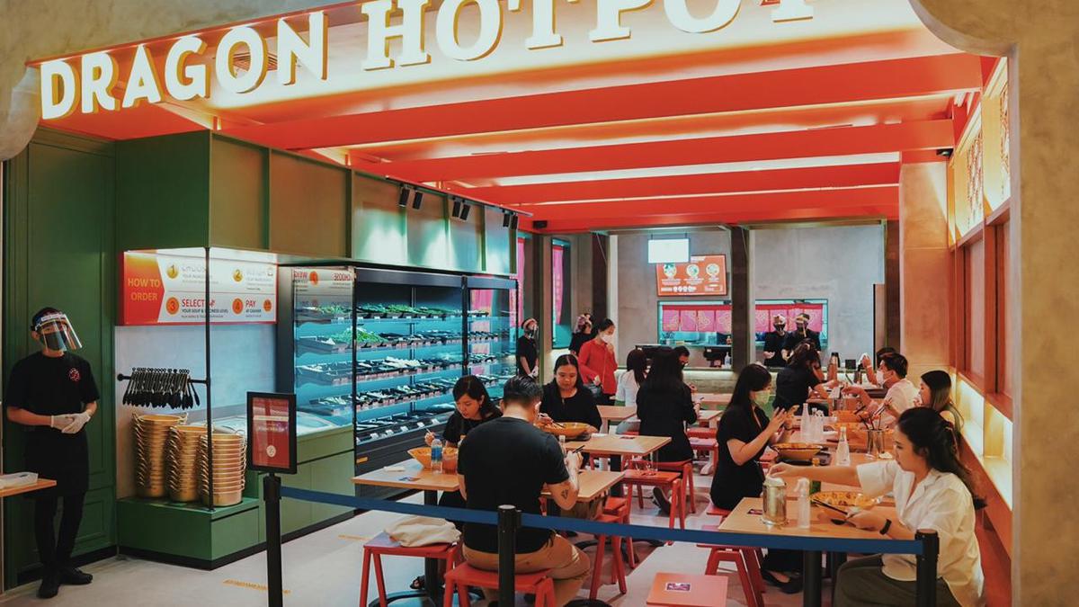 Dragon Hot Pot Buka Gerai Pertama di Grand Indonesia, Waktu Makan