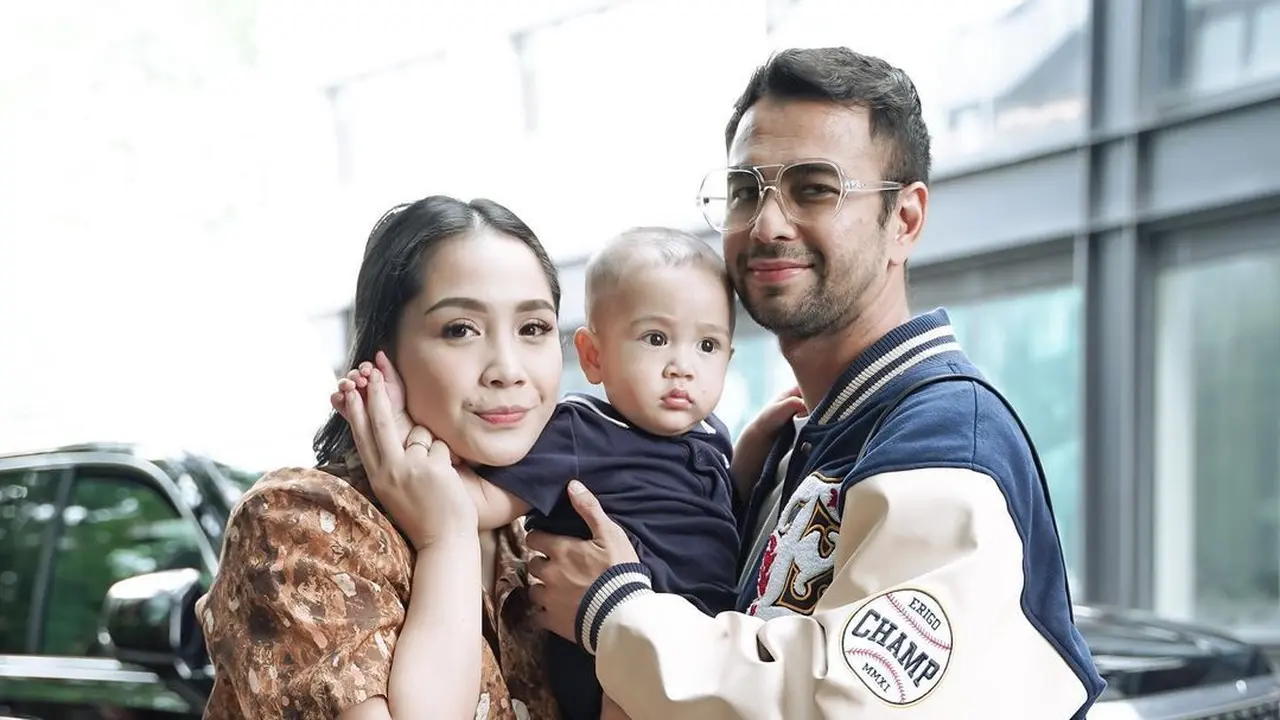 Raffi Ahmad dan keluarga di New York (Instagram/raffinagita1717)