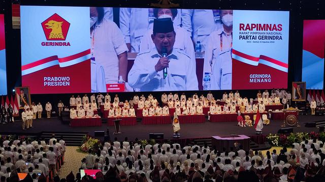 Ribuan kader Gerindra memadati SICC, Sentul, Bogor, Jumat (12/8/2022) menggelar Rapat Pimpinan Nasional (Rapimnas) 2022. (Foto: Achmad Sudarno/Liputan6.com).