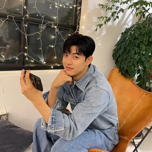 Park Solomon alias Lomon naik daun berkat All Of Us Are Dead (Foto: Instagram/@bigsmile_ent)