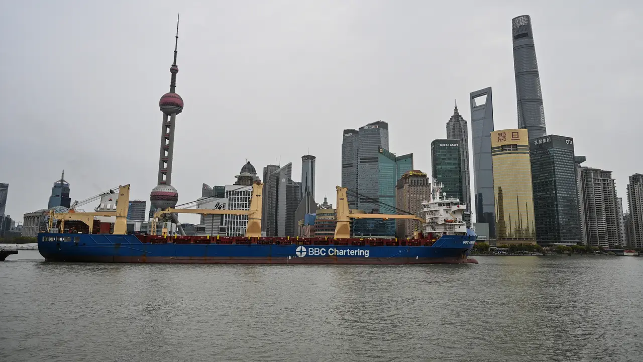 Kasus COVID-19 Meroket, China Lockdown Shanghai