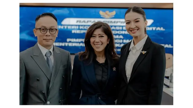 6 Potret Kedekatan Raline Shah dan Menteri Meutya Hafid, Siap Kerja Jadi Stafsus