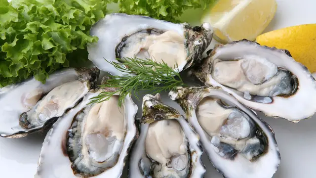 Cerahkan Wajah dengan Makanan-makanan Berikut!