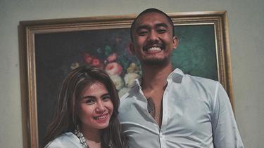 Saat Kondisi Sulit Uus Dan Istri Sampai Bongkar Celengan Untuk Bertahan Hidup News Entertainment Fimela Com