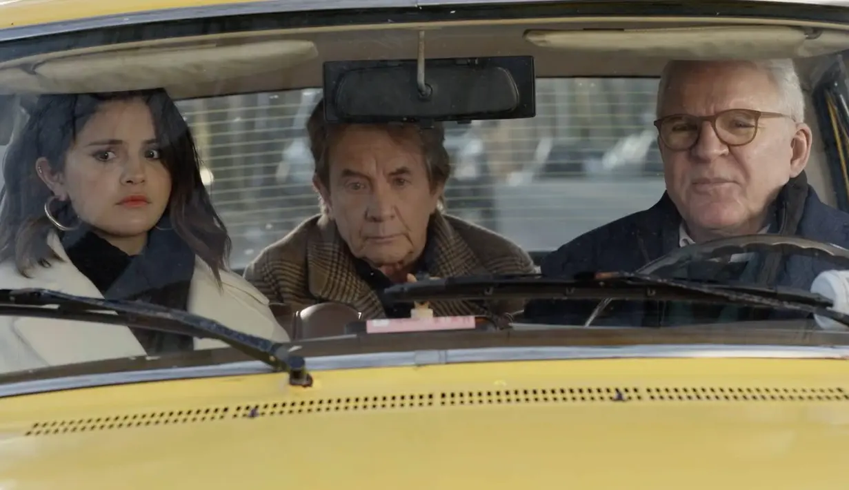 Drama misteri Only Murders in the Building yang dibintangi Steve Martin, Martin Short, dan Selena Gomez. (Hulu via IMDb)