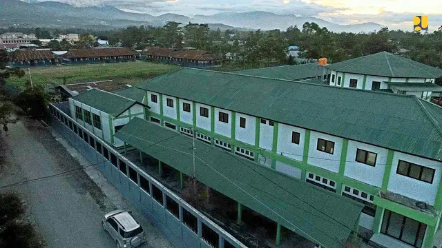 Kementerian PUPR menyelesaikan rehabilitasi STISIP Amal Ilmiah Yapis di Wamena, Papua yang rusak akibat aksi massa. (Dok Kementerian PUPR)