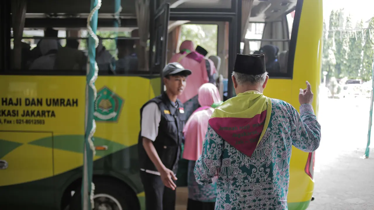 Pengecekan Kelengkapan Administrasi Calon Jemaah Haji