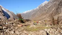 Salah satu lokasi pencarian 3 pendaki asal Indonesia yang hilang usai gempa 7,9 SR di Nepal. (Tim Pencarian dan Evakuasi WNI/Puspen TNI)