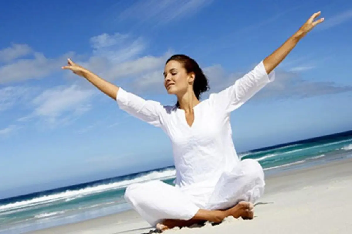 women-nature-130915b.jpg