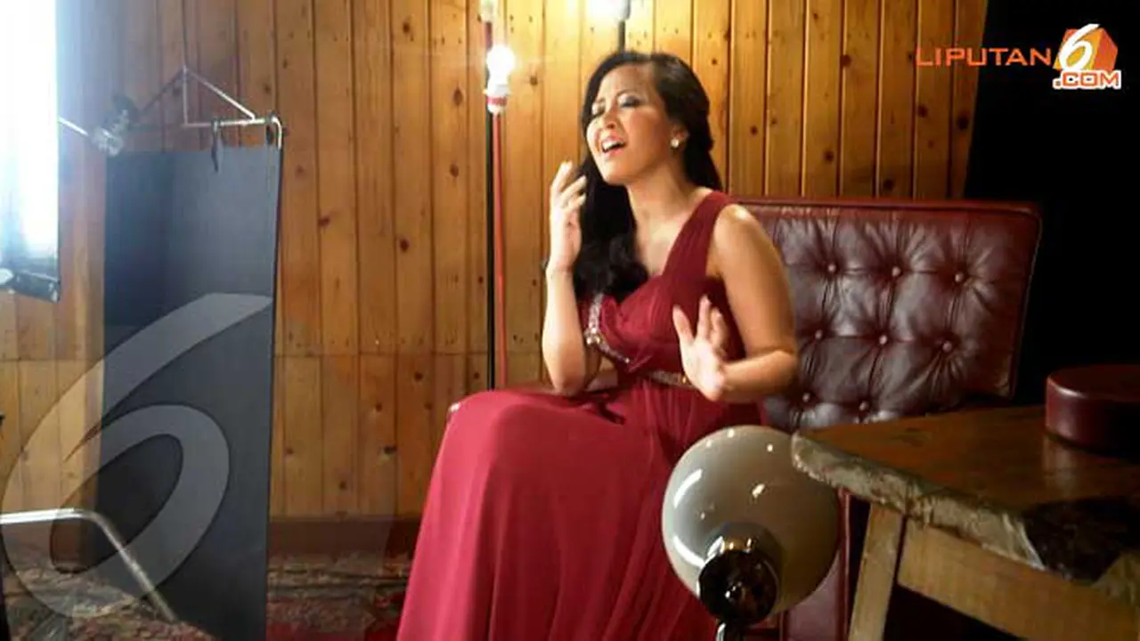 astrid-131023c.jpg