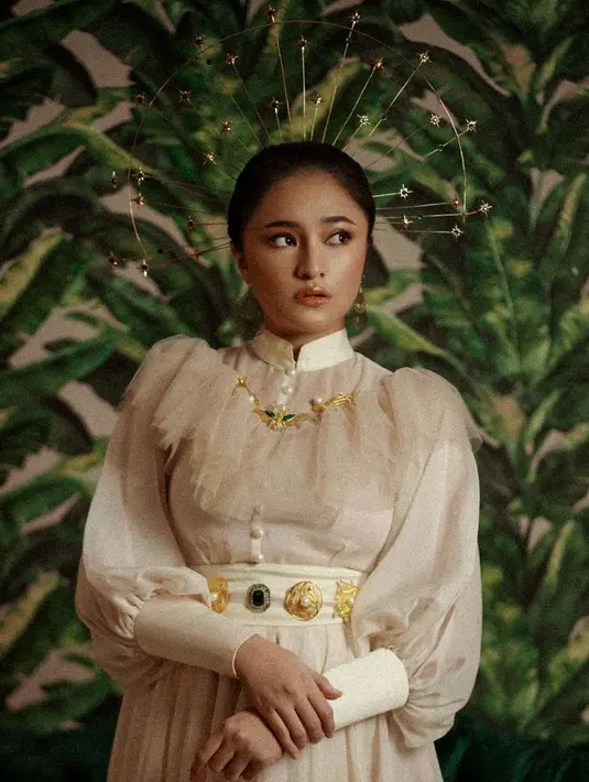 Merasa sudah cukup untuk mencari kebahagiaan sendiri, Marshanda mengungkapkan isi hatinya bahwa ia ingin menikah. Hal tersebut diungkapkan saat menjadi bintang tamu di salah satu acara tv swasta. (Instagram/marshanda99)