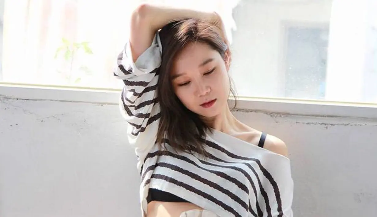 Seperti diketahui, benaung di agensi yang sama membuat Gong Yoo dan Gong Hyo Jin menjadi lebih dekat. (Foto: allkpop.com)