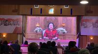 Megawati Soekarnoputri memberi sambutan pada pembukaan acara 'Bandung-Belgrade-Havana in Global History and Perspective' di Gedung ANRI, Jakarta. (Liputan6.com/Delvira Hutabarat)