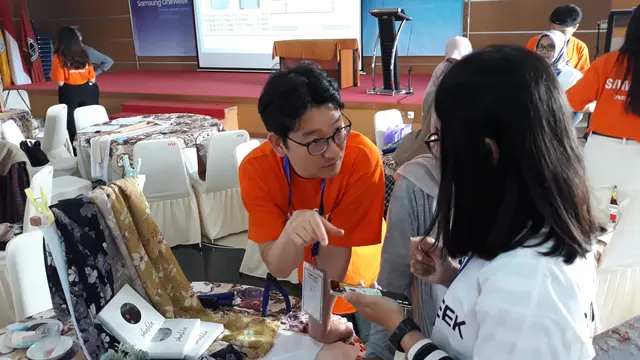 Program Samsung OneWeek diminati banyak pelaku usaha di Bandung