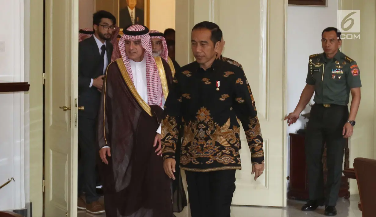Presiden Joko Widodo menerima kunjungan Menteri Luar Negeri Arab Saudi Adel bin Al-Jubeir dan rombongannya di Istana Kepresidenan Bogor, Senin (22/10). (Liputan6.com/Angga Yuniar)
