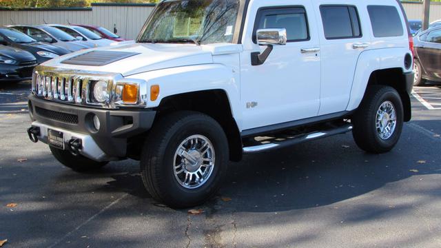 [Bintang] Mobil Hummer H3